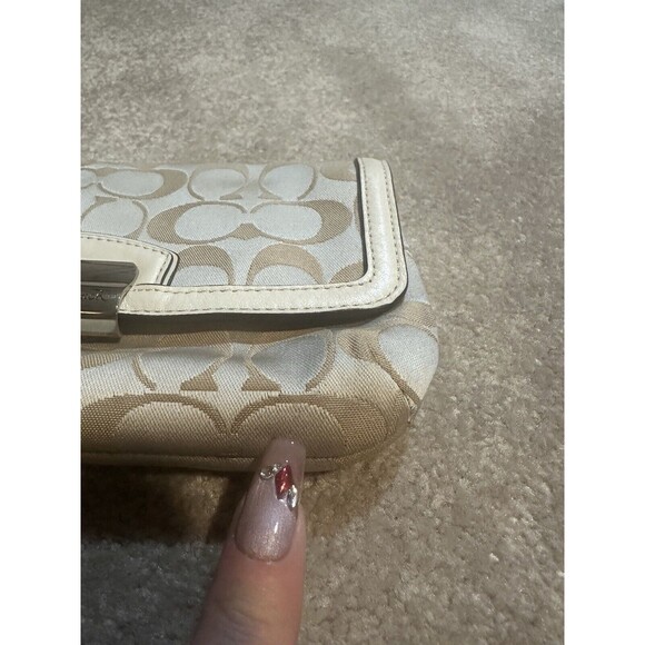 Coach Kristin Signature Wristlet Beige Canvas White Leather, Small Purse Bag - Picture 11 of 14